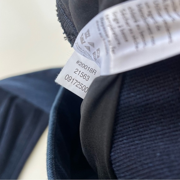 SPANX Women’s Blue Jean-ish Ankle Leggings in TWILIGHT RINSE Size Small - Picture 9 of 12